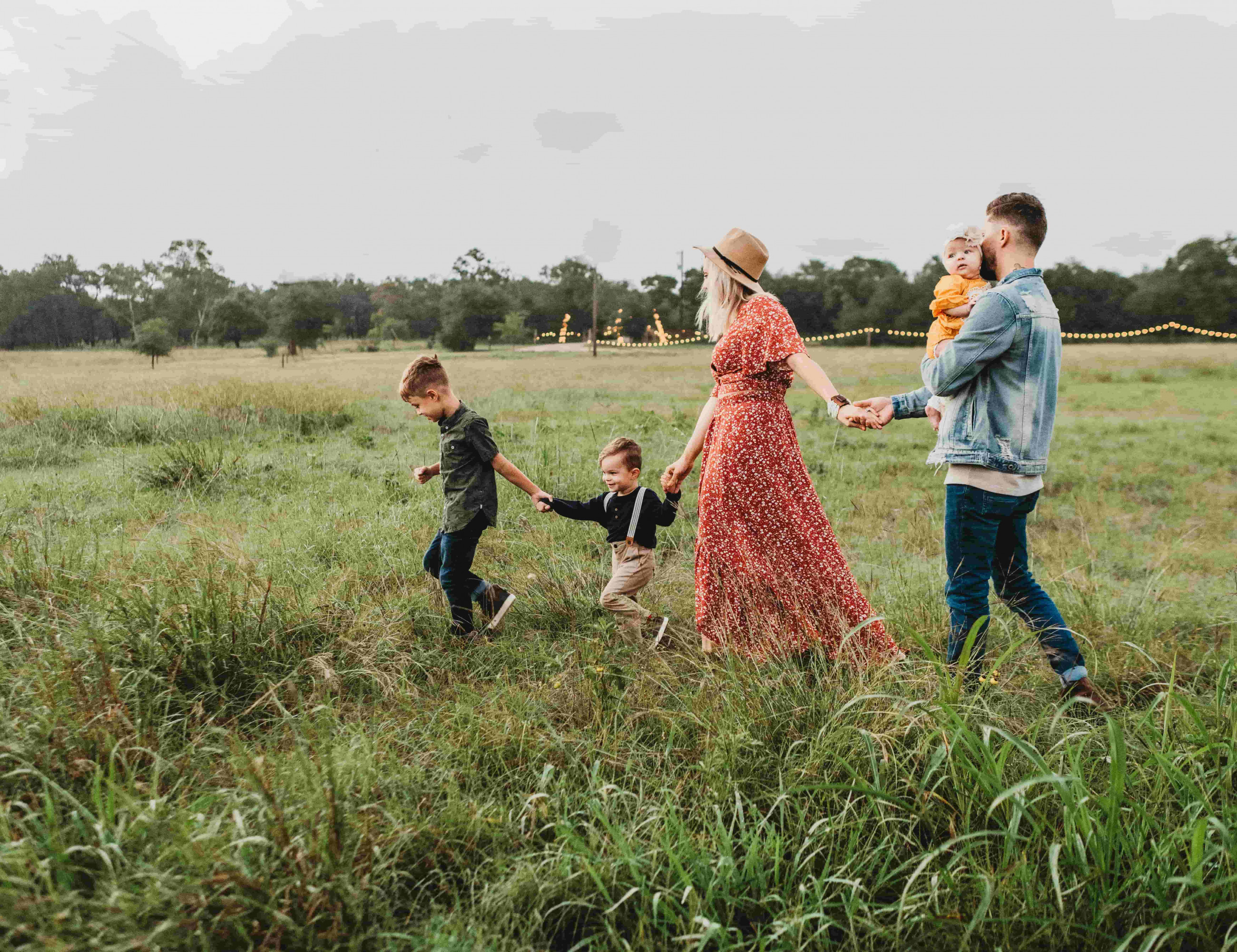 Familie auf dem Feld